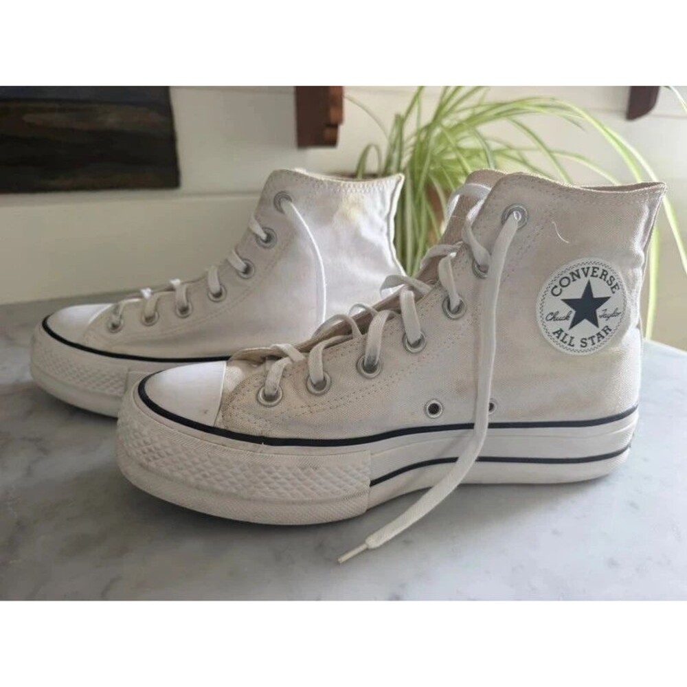 Converse Chuck Taylor All Star Lift Platform High Top Sneakers - Size 8